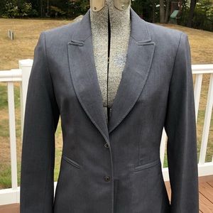 Calvin Klein size 2 women’s gray suit jacket